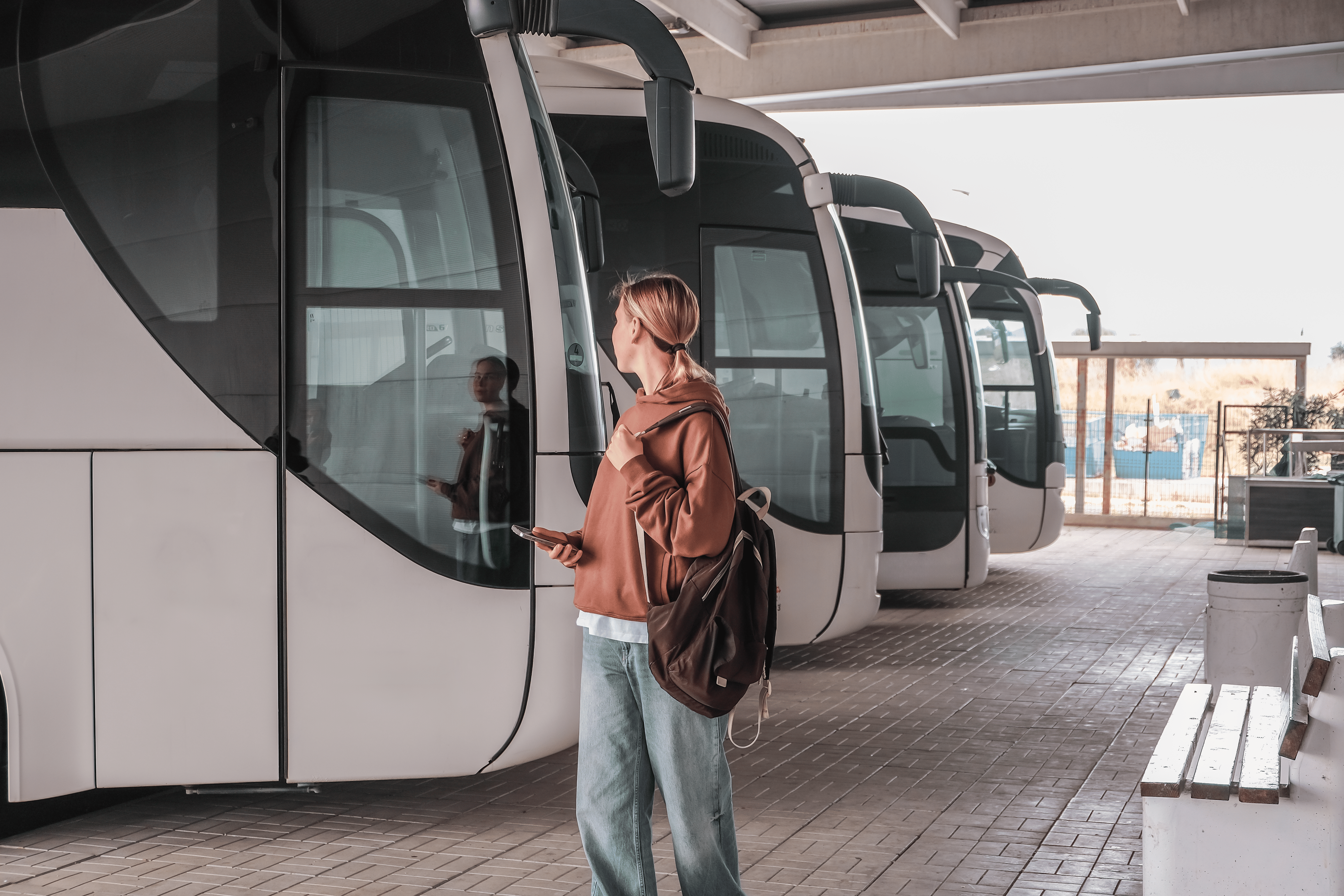 Scheduled shuttle service 2 - Group transport in Guinea